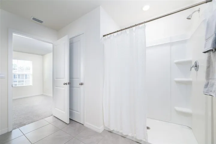 Owner's Suite En Suite Bathroom