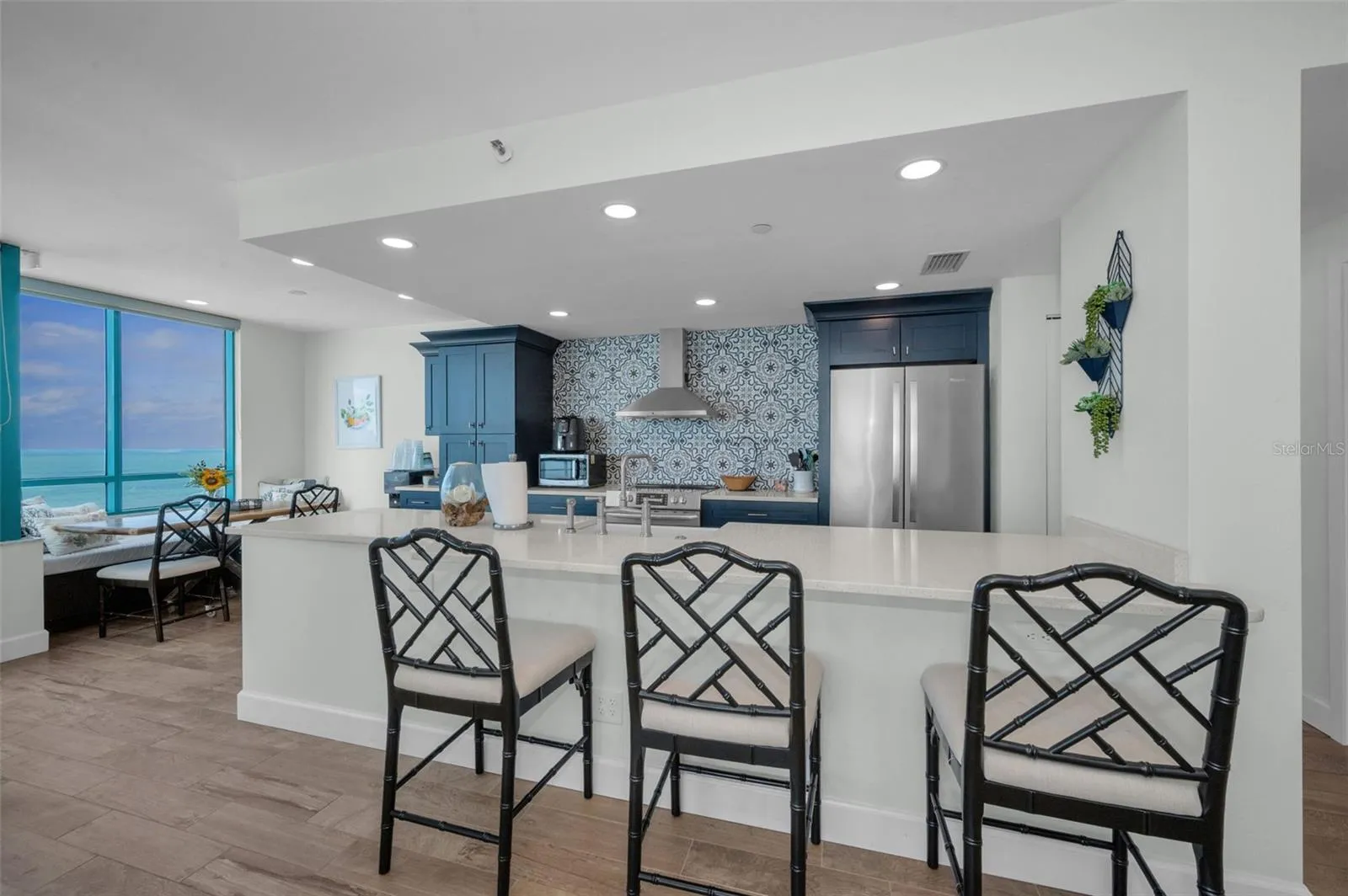 Breakfast Bar