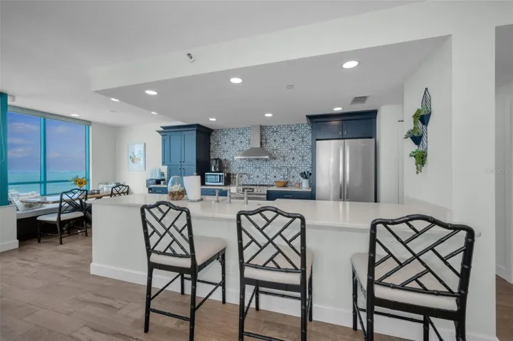 Breakfast Bar