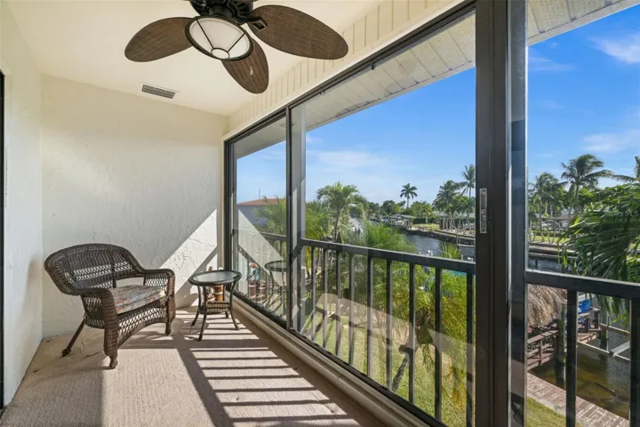 Screened Balcony