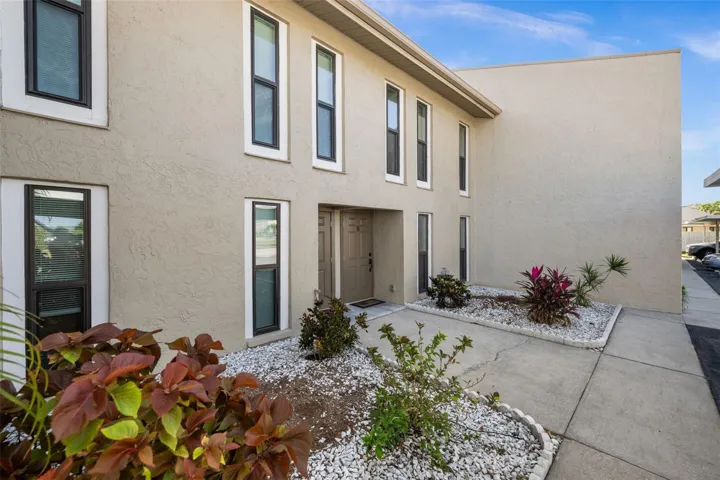 A great private condominium in paradise!
