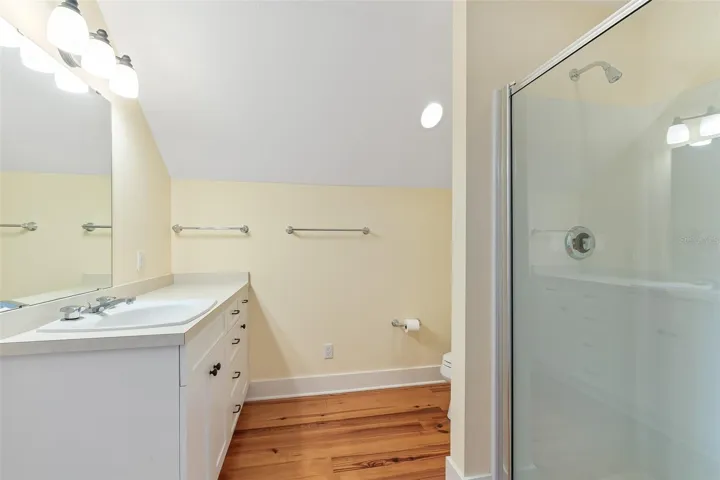 Family Room Full Bath