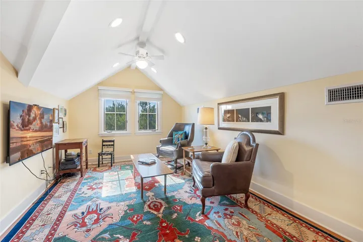 Family Area/Loft