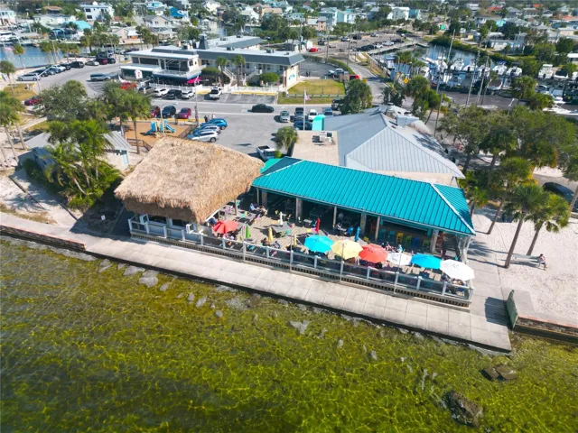 Sam's Beach Bar very close by.