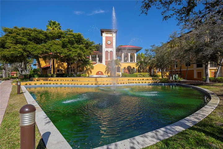 clubhouse fountain