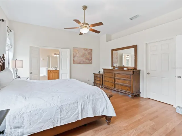 Primary Suite w/Double Door Entry to En Suite