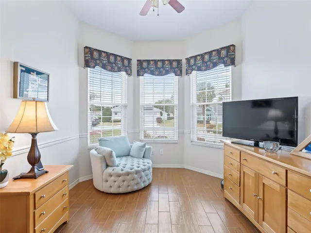Bedroom 3 w/Bay Window