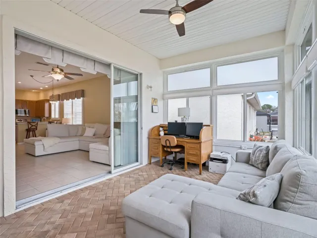 16 x 11 Glass Enclosed Lanai w/Access to Family Rm