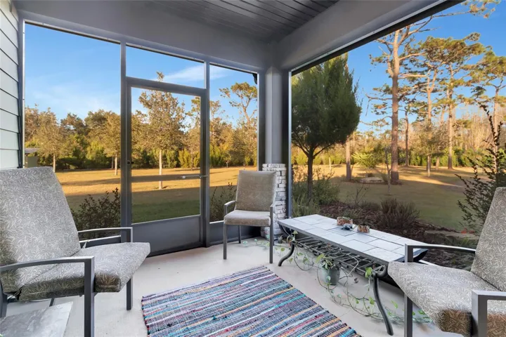 Front Screened Lanai for Sunrises