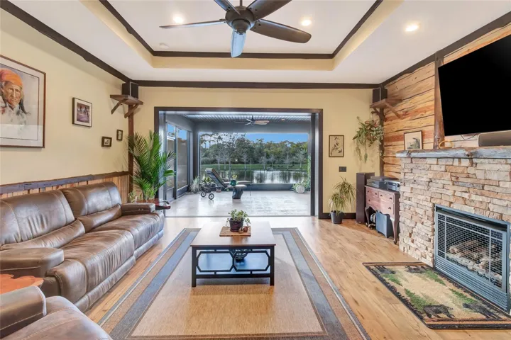 Living Room to Rear Screened Lanai