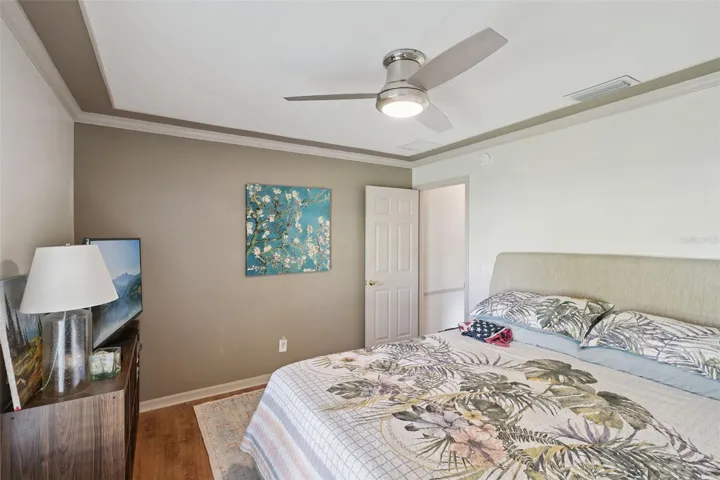 Guest bedroom 3