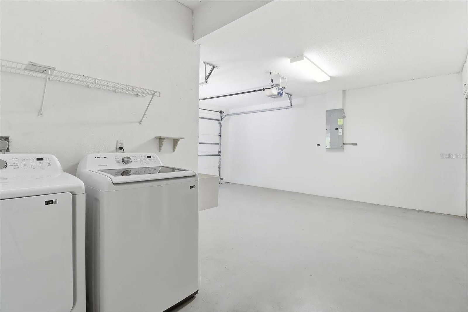 NEW Washer & Dryer