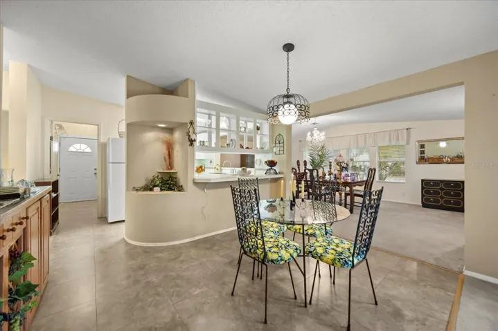 Options of 2 Dining Areas 9x13 or 14x22