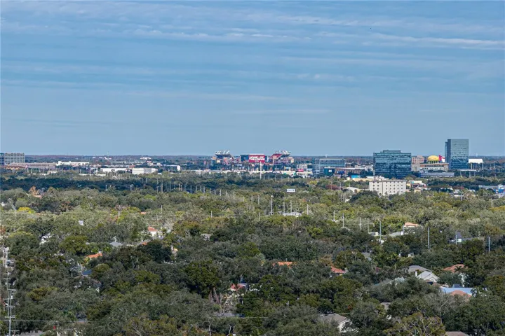 Excellent Proximity to Downtown