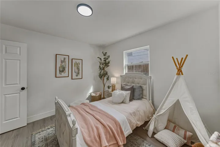 2nd Bedroom