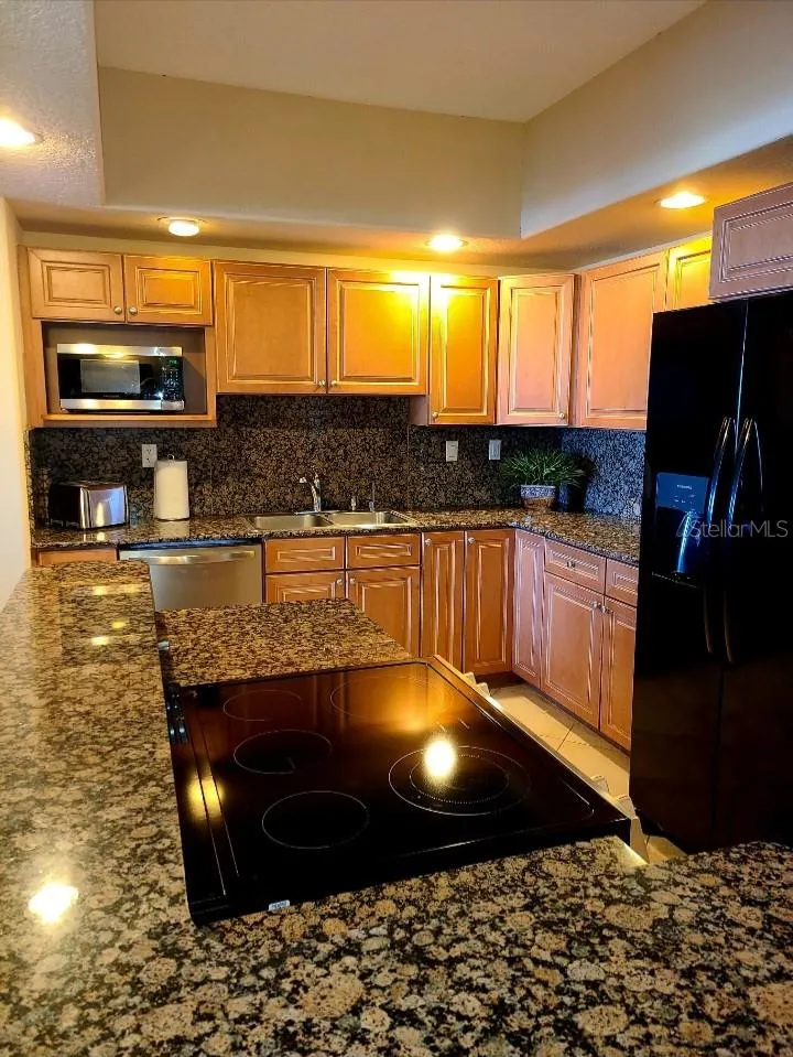 KITCHEN - ALL NEW APPLIANCES