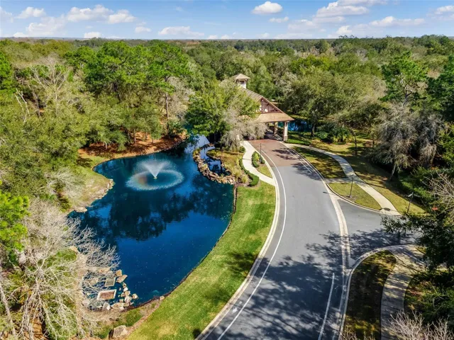 RedTail’s gated entrance welcomes you home to a beautifully maintained community with 24/7 security, a championship golf course, resort-style clubhouse, pool, fitness center, tennis courts, and scenic walking paths.