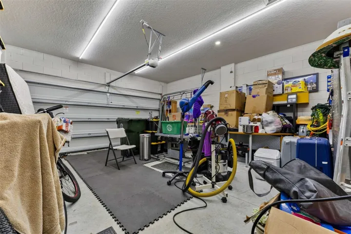 2 Car Garage