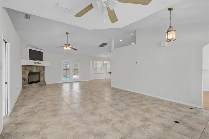 Bonus room facing rear (familyroom)