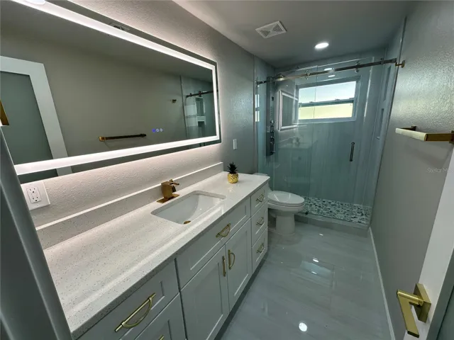 Guest Bathroom.