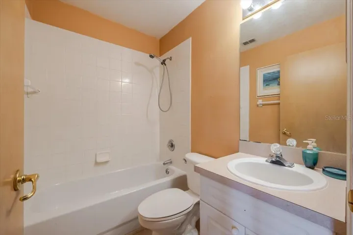 Bathroom #2