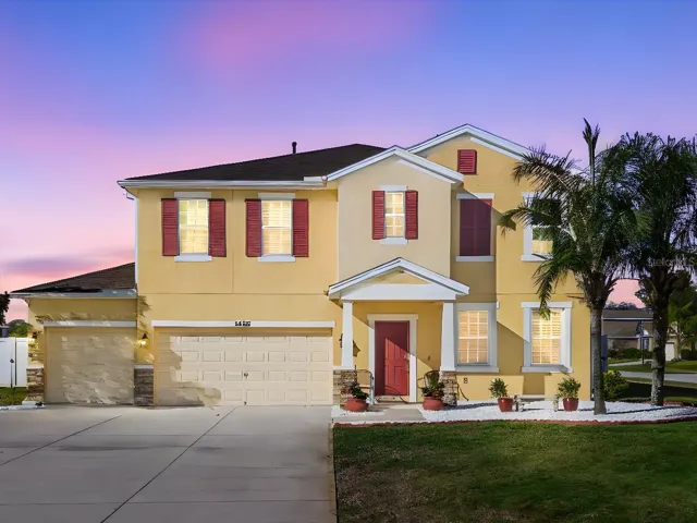 Plenty of space in this 4-bed, 2 ½ -bath Lake Baton Estates pool home in Deltona.