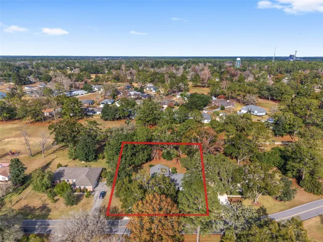 property lines are approximate