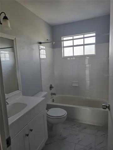 aster Batroom