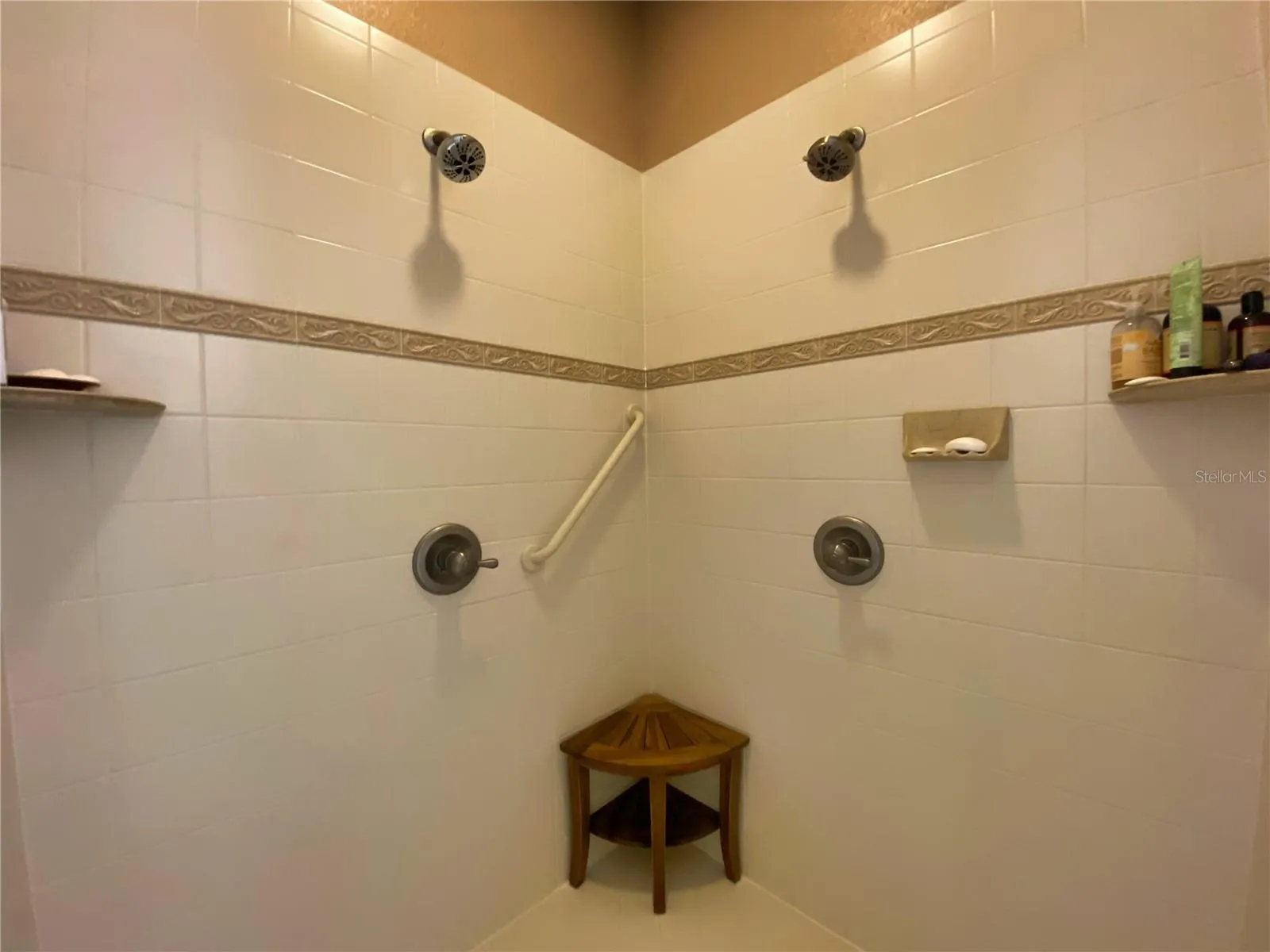 Large Walk In Shower