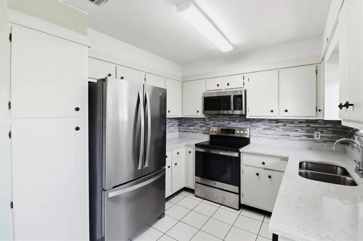 Kitchen view 4
