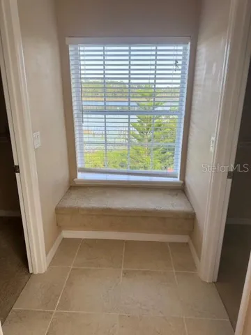 WINDOW SEAT IN BATH