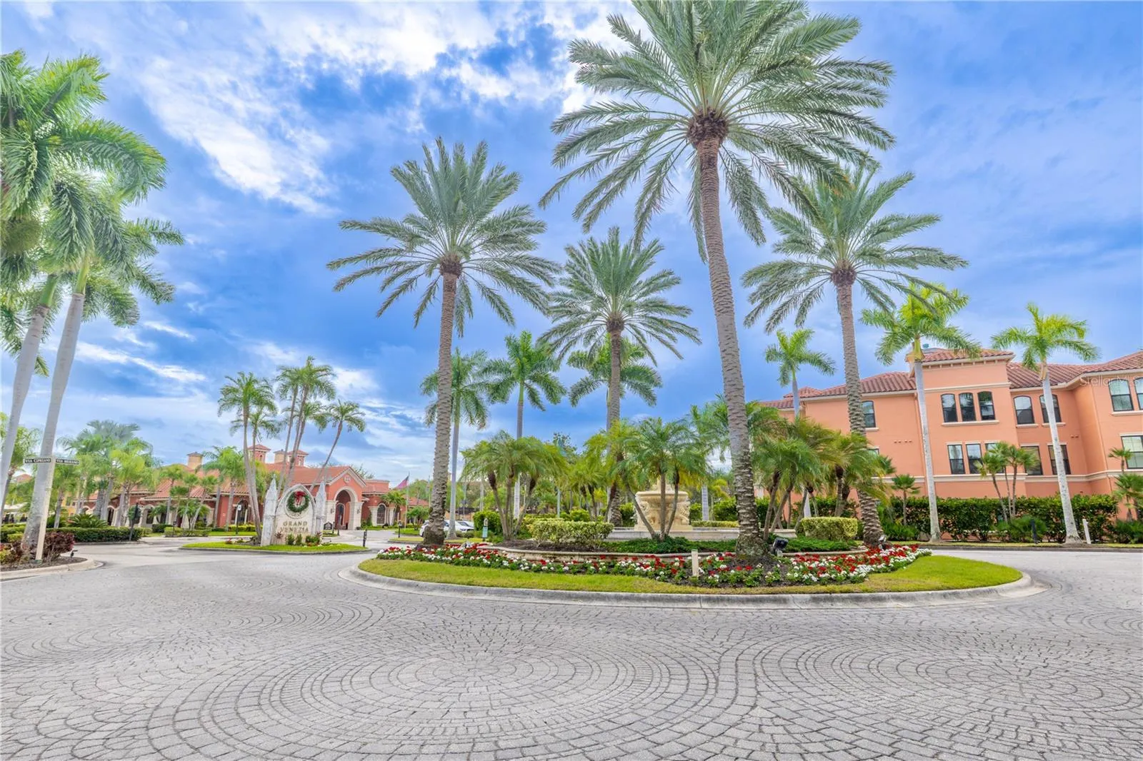 Welcome to Grand Bellagio!