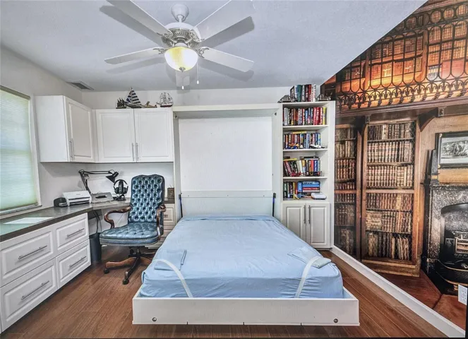 Office/Bedroom 2