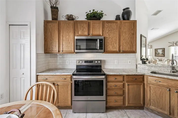 STAINLESS STEEL APPLIANCES