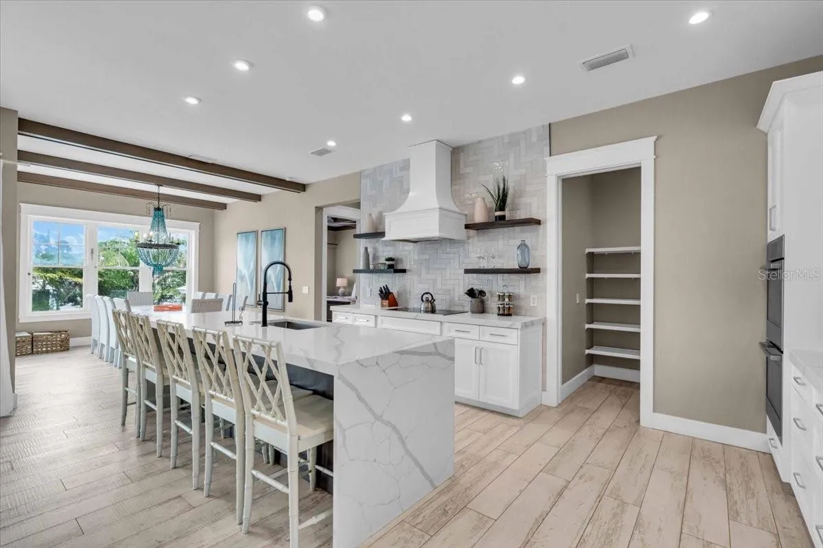 149 McKinley Drive, Sarasota, FL 34236