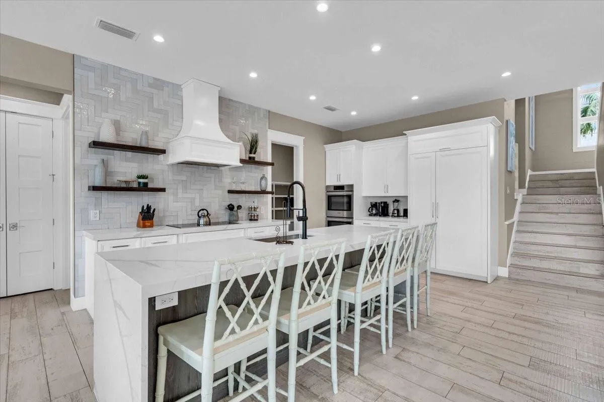 149 McKinley Drive, Sarasota, FL 34236