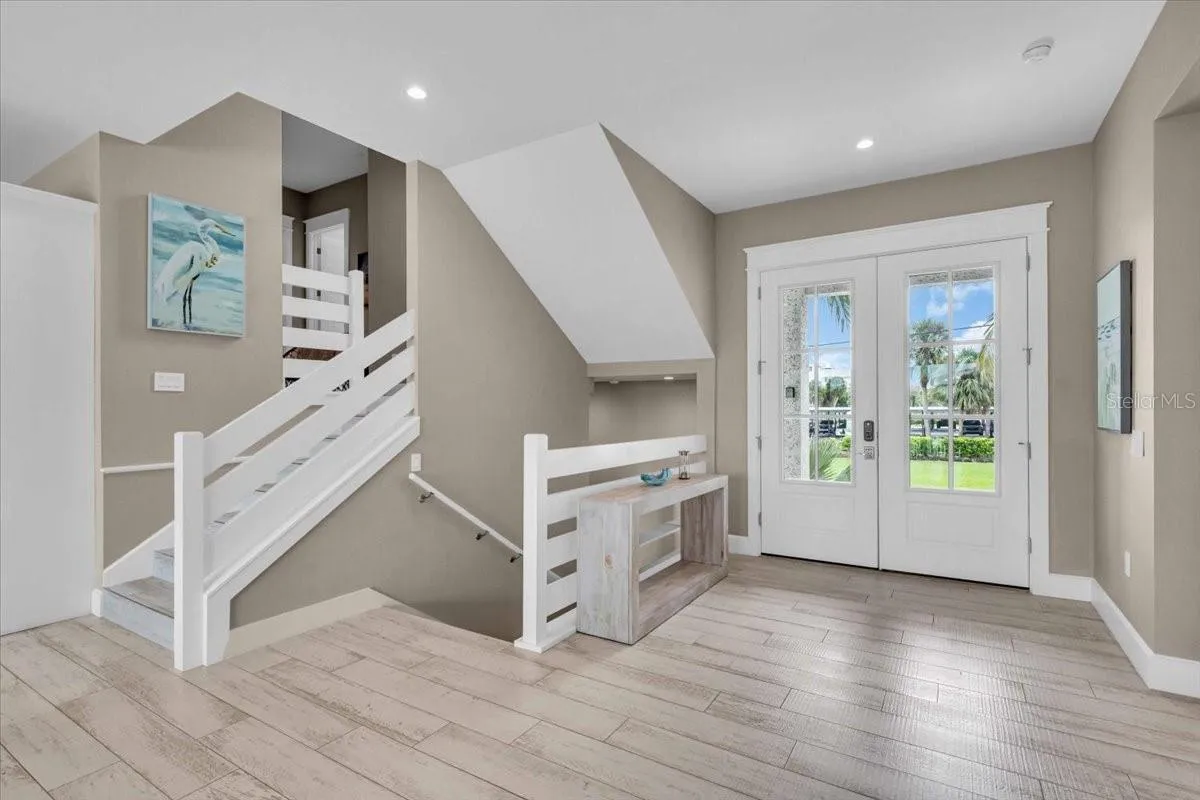 149 McKinley Drive, Sarasota, FL 34236