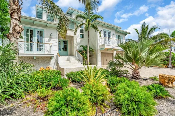 149 McKinley Drive, Sarasota, FL 34236