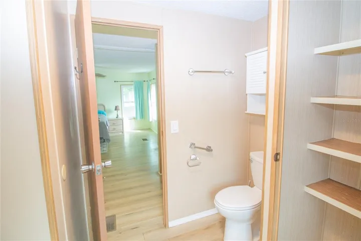 Master en-suite