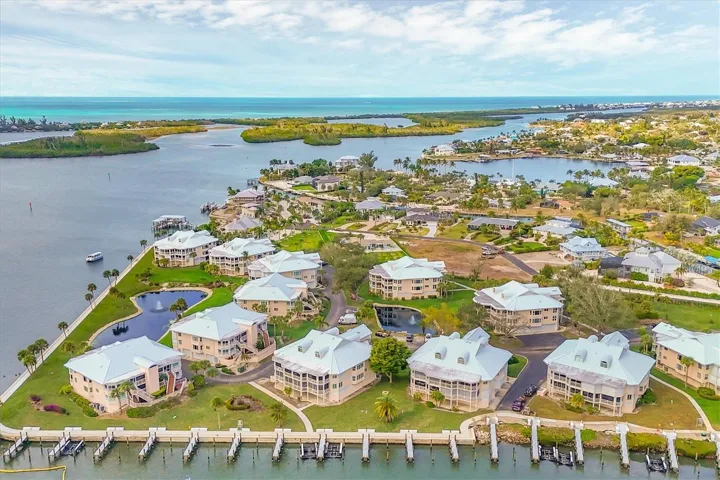 Views of the Intracoastal & Gulf of Mexico