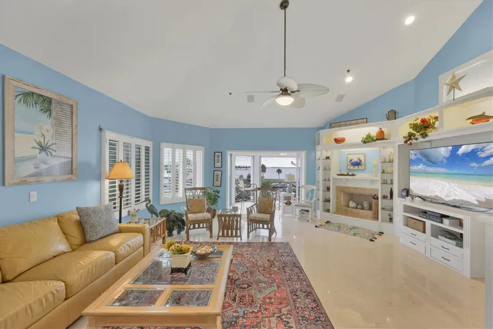 Living Room provides stunning views of the Intracoastal