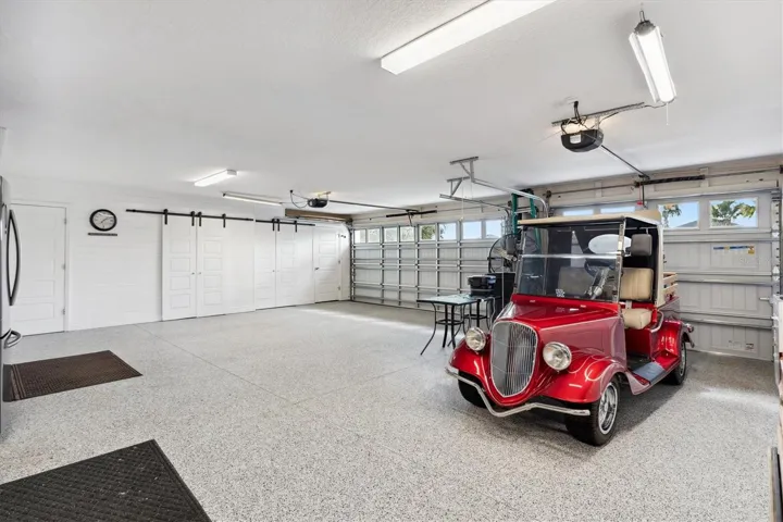 GOLF CART AVAILABLE SEPARATELY