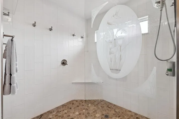 TILED ROMAN SHOWER