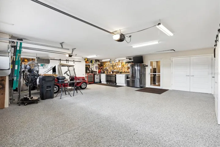 PENTEK GARAGE COATING*STRONGER THAN EPOXY