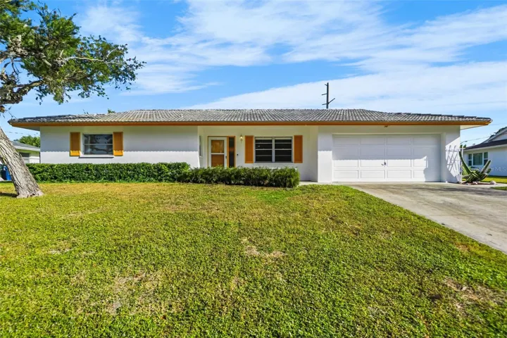 6711 ROXBURY DR.