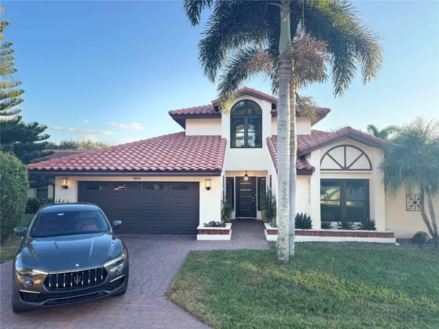 Welcome Home! Granada Villas beauty...