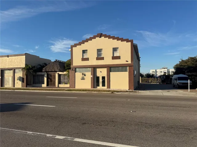 1007 Manatee Ave