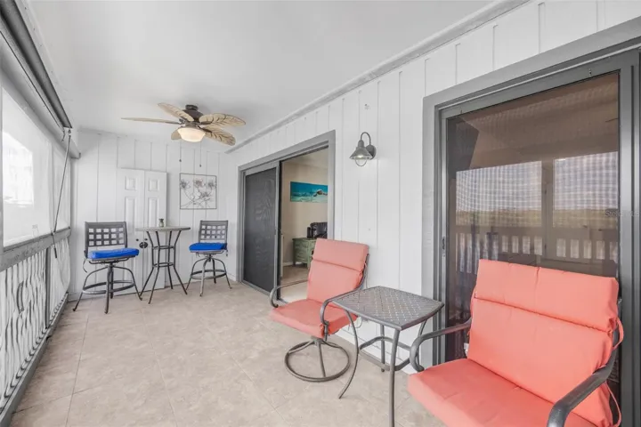 Screened Balcony