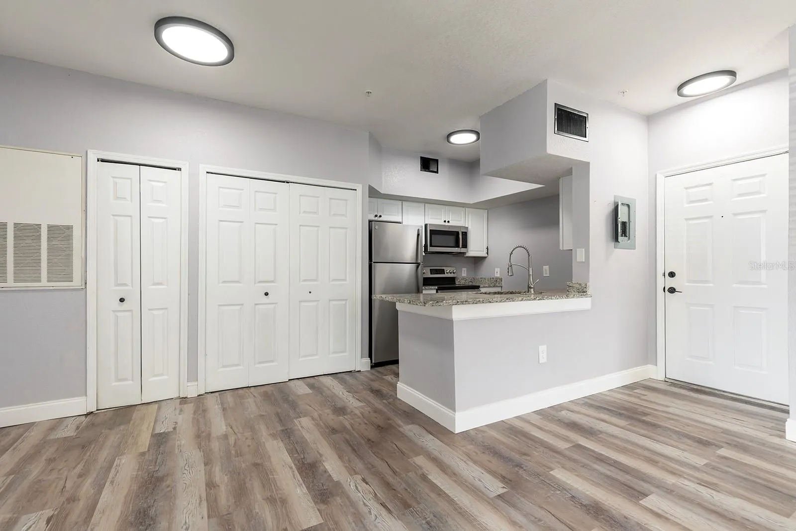 Living-Dining Combination