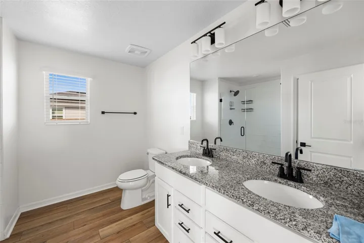 2nd Floor - Primary Bathroom